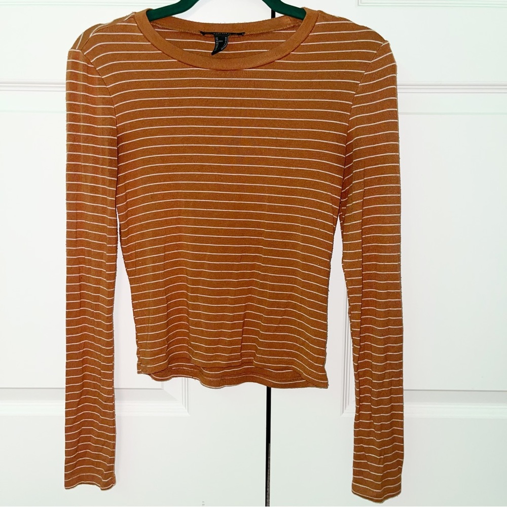 Forever 21 Women’s Long Sleeve Fitted Shirt M